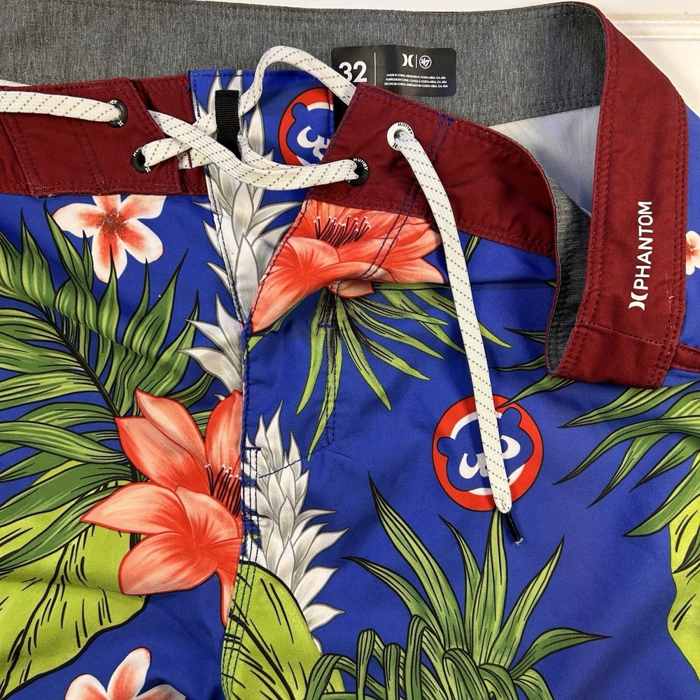 Hurley x 47 Chicago Cubs Phantom Boardshorts Mens 32 (Fits 34) Swim Trunk Floral